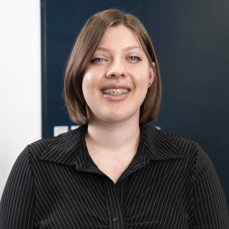 Samantha double jaw surgery testimonial facewall